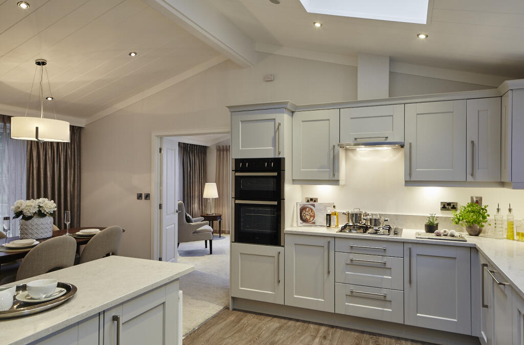 Main image of property: St Regis Park, Bassetsbury Lane, High Wycombe, Buckinghamshire HP 11 1WS