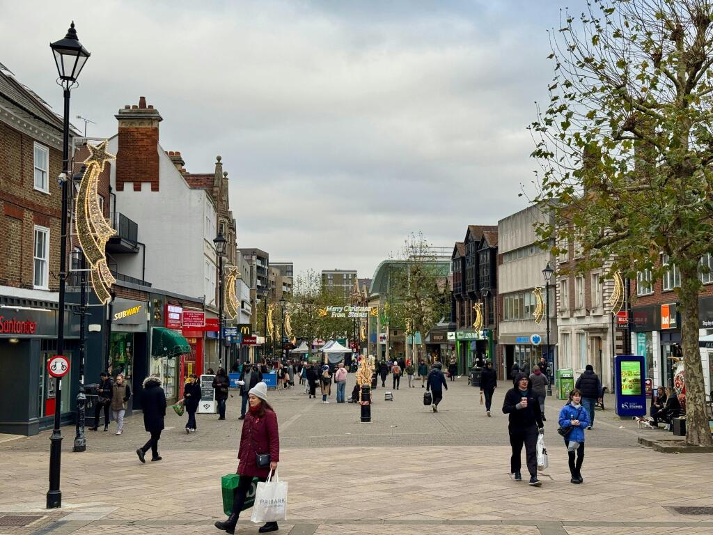 Staines 2.JPG
