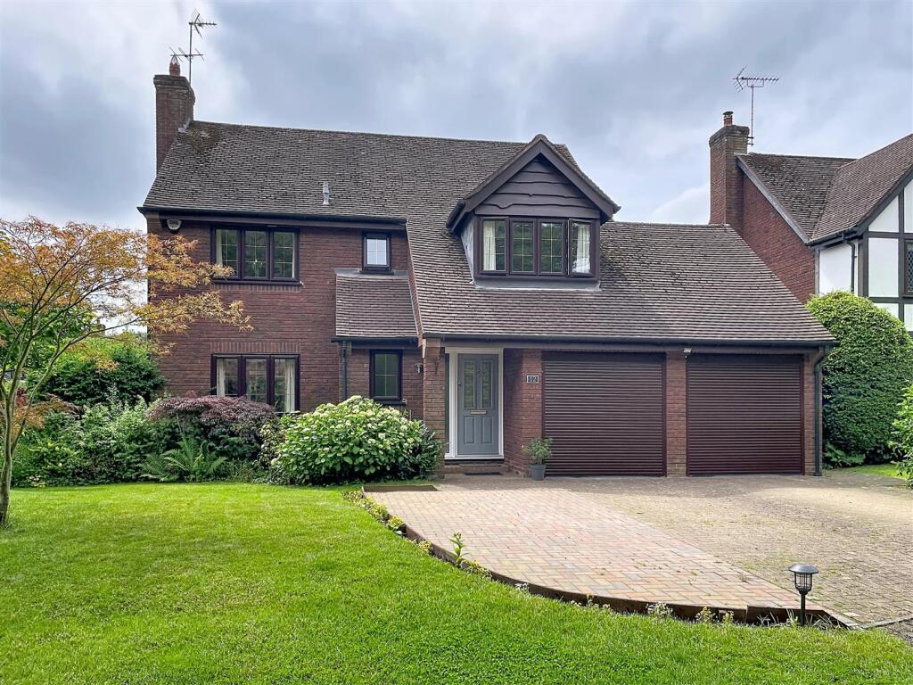 Main image of property: Bullimore Grove, Kenilworth