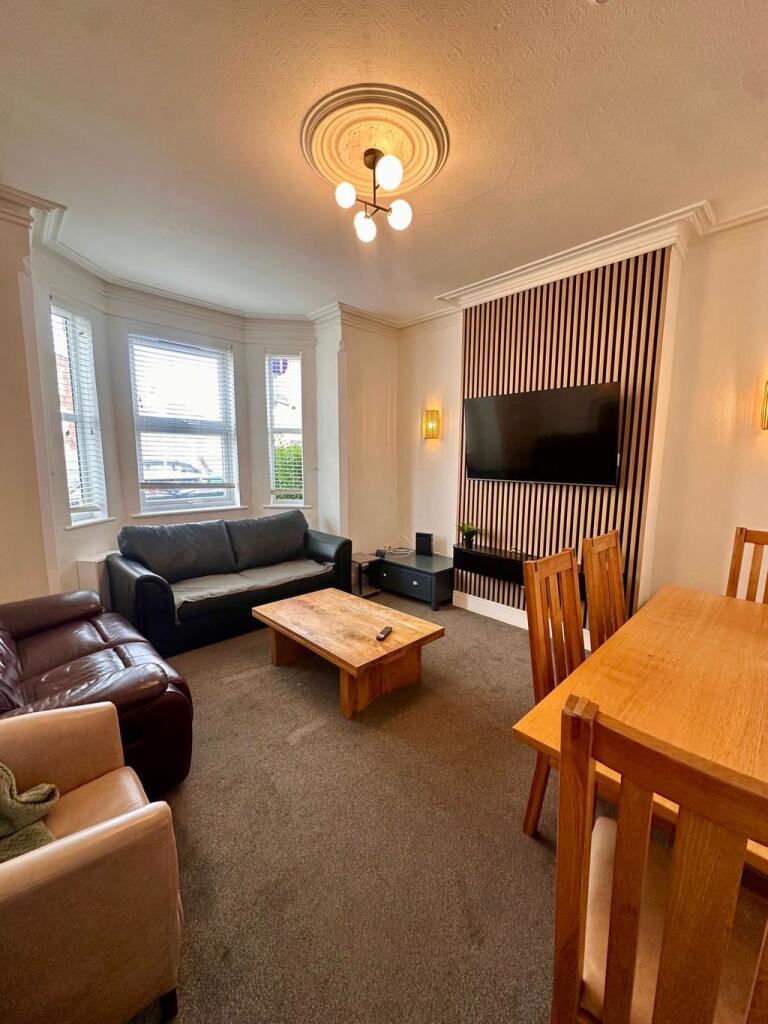 Main image of property: Rushworth Avenue, Nottingham