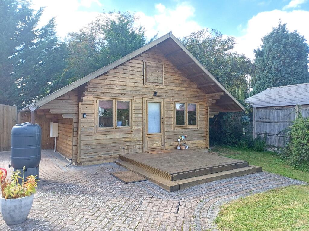 Main image of property: The Cabin, 33a New House Close, Canterbury, Kent, CT4