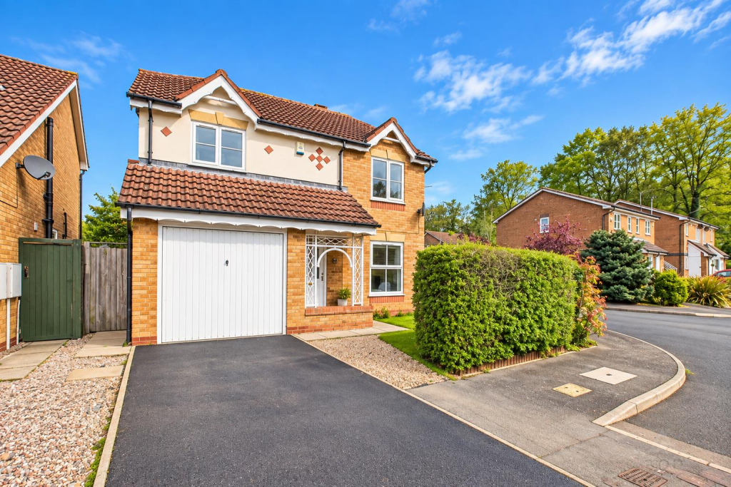 Main image of property: Fairway, Branston, Burton-On-Trent DE14 3EJ