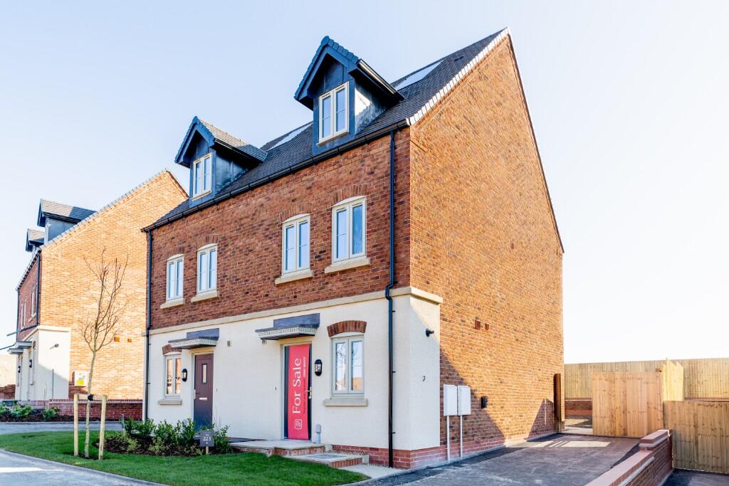 Main image of property: Shrewsbury Road,
Oswestry,
SY11 4QB