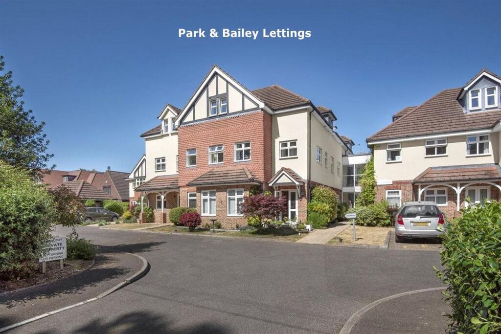 Main image of property: 1 bedroom Ground Floor Flat in Warlingham