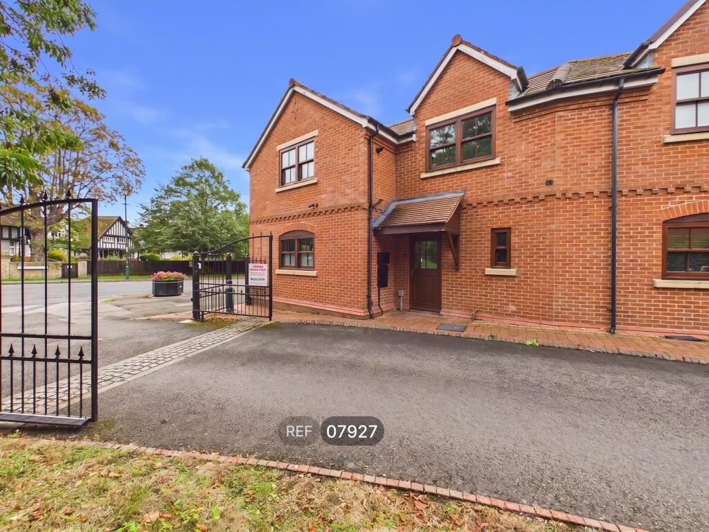 Main image of property: Manor House Close, Wilford, Nottingham, NG11 7BR