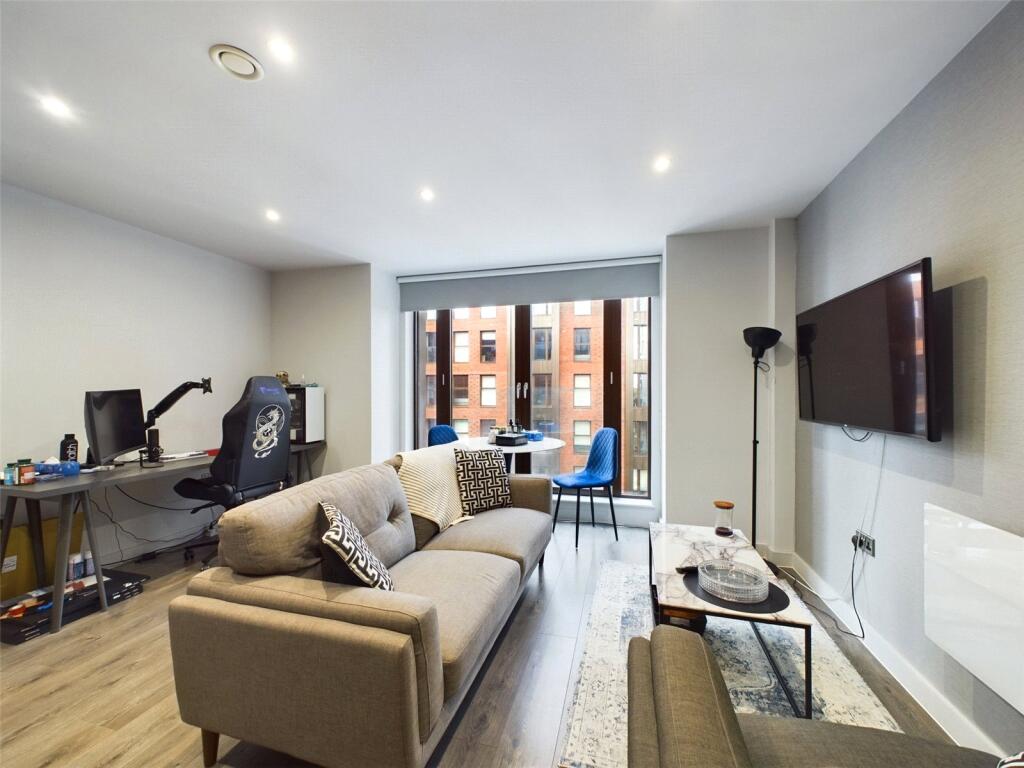 Main image of property: Parliament Square, 10 Crump Street, Liverpool, L1