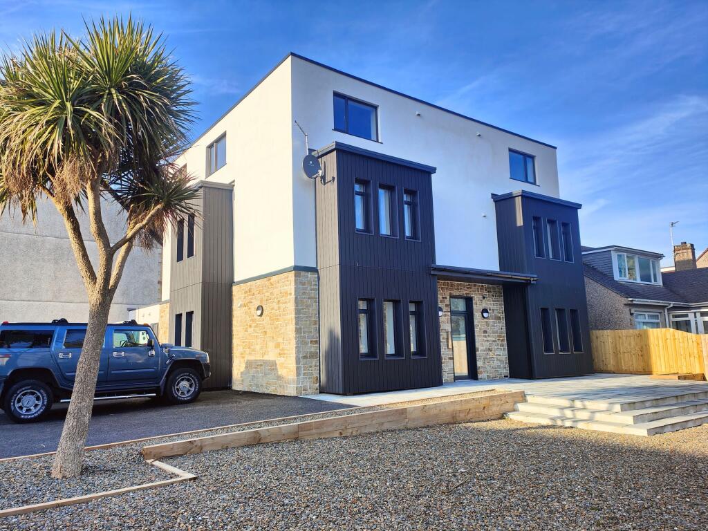 Main image of property: Tewyn House, Eliot Gardens, Newquay