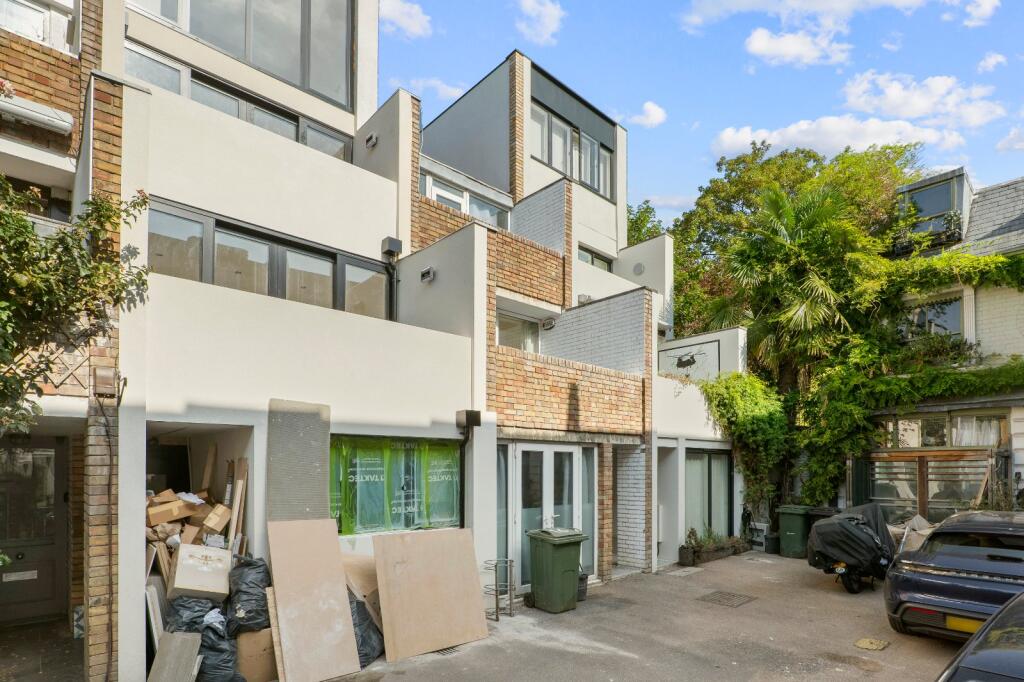 Main image of property: Ruston Mews, London, W11