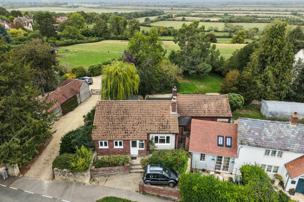 Main image of property: High Street, Beckley, Oxford
