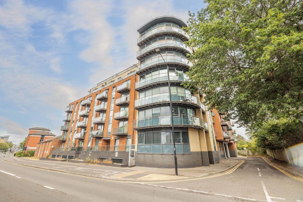 Main image of property: Bath Road, Slough