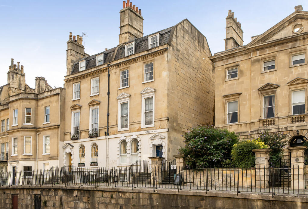 Main image of property: Vineyards, Bath, BA1
