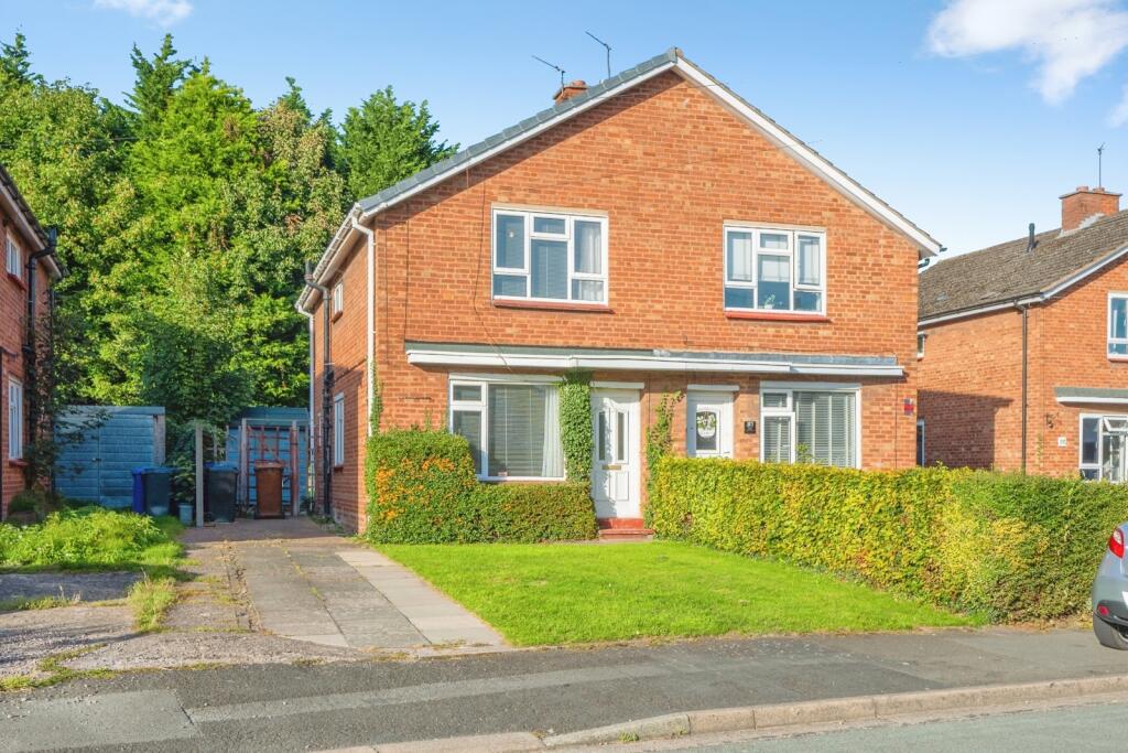 Main image of property: Deer Park Road, TAMWORTH, Staffordshire, B78