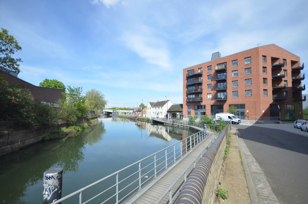 Main image of property: Navigation Road, London, E3