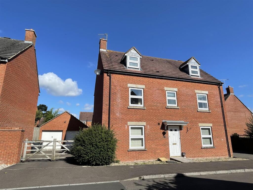 Main image of property: Park Road, Melksham