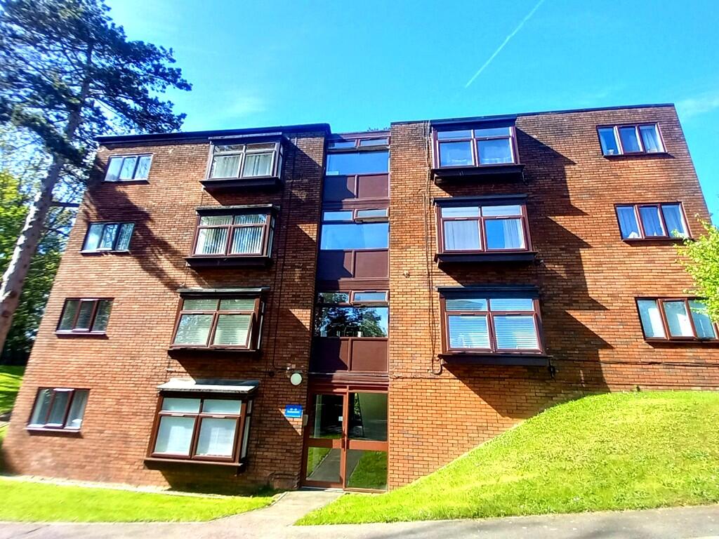 Main image of property: Foxlands Crescent, Wolverhampton, West Midlands, WV4
