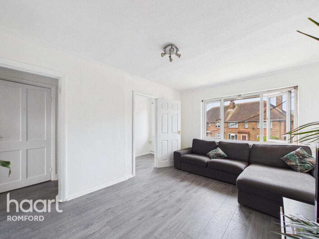 Main image of property: Chelmsford Avenue, Romford