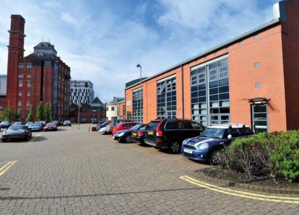 Deva City Office Park, Manchester