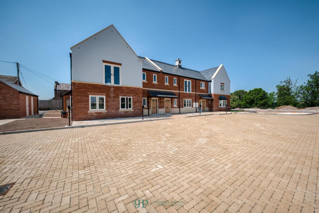 Main image of property: Stratford Road, Newbold On Stour, Stratford-Upon-Avon