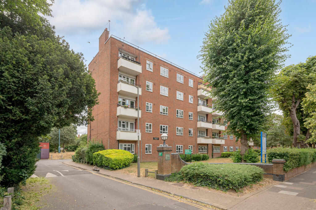 Main image of property: Streatham, London, SW16
