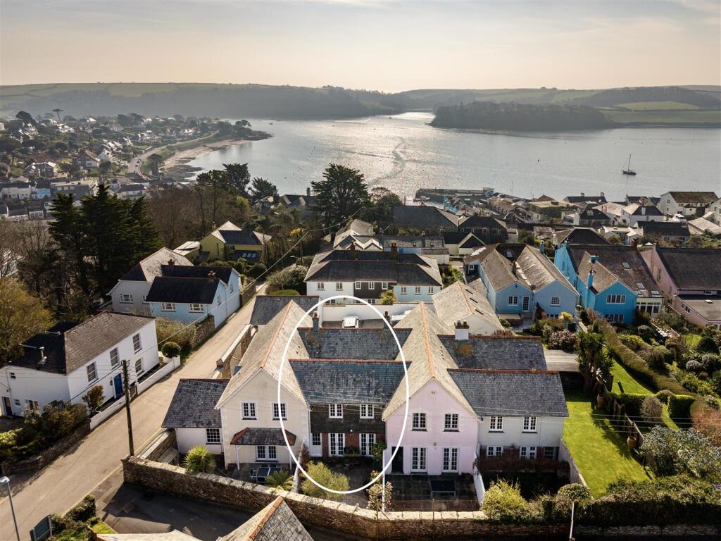Main image of property: St Mawes | South Cornwall