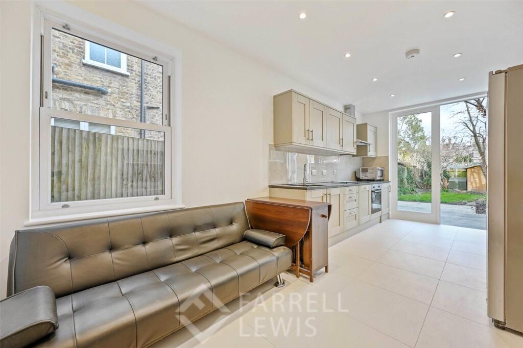 Main image of property: Shepherds Bush, London, W12