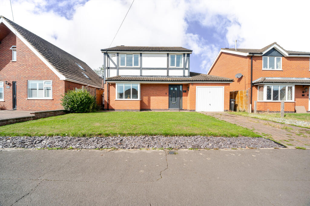 Main image of property: Lindsey Drive, Grimsby, DN36