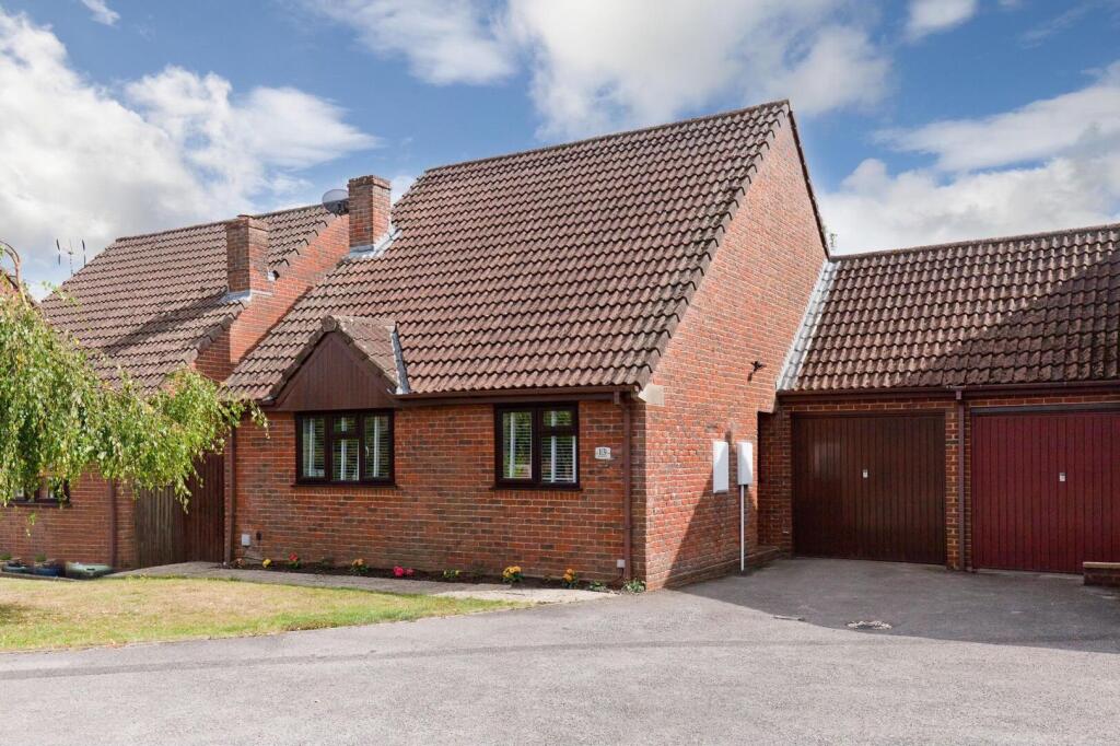 Main image of property: Davenant Close, Gillingham