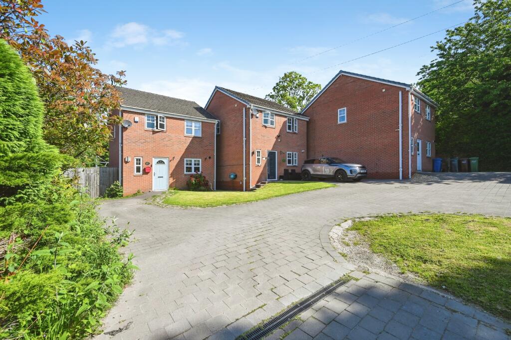 Main image of property: Haigh View, Wigan, WN3