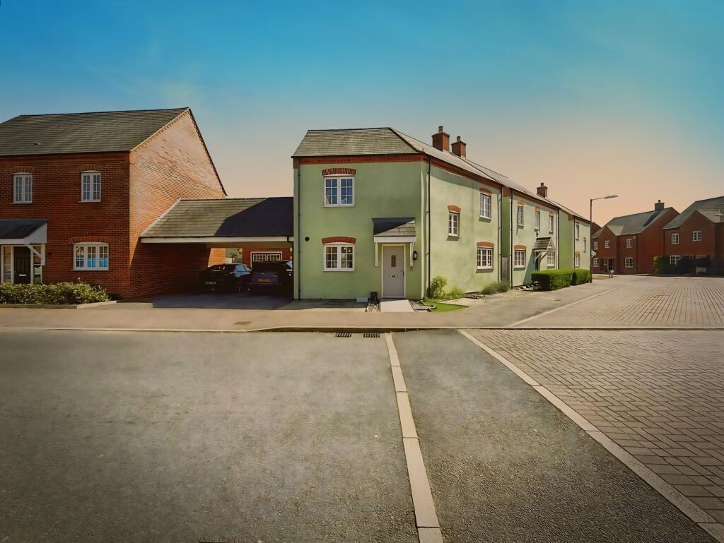Main image of property: Siddington Drive, Aylesbury
