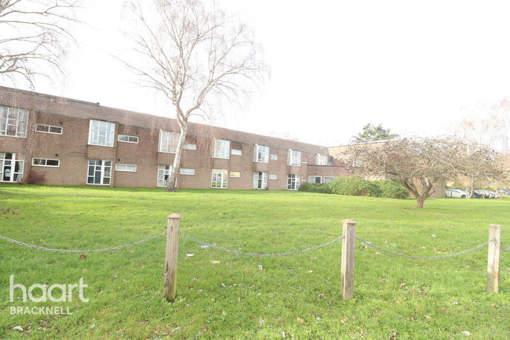 Main image of property: Great Hollands Square, Bracknell