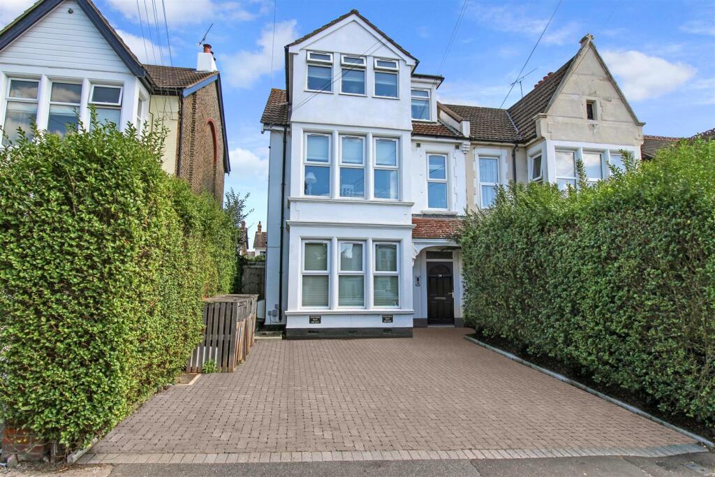 Main image of property: Meteor Road, Westcliff-On-Sea