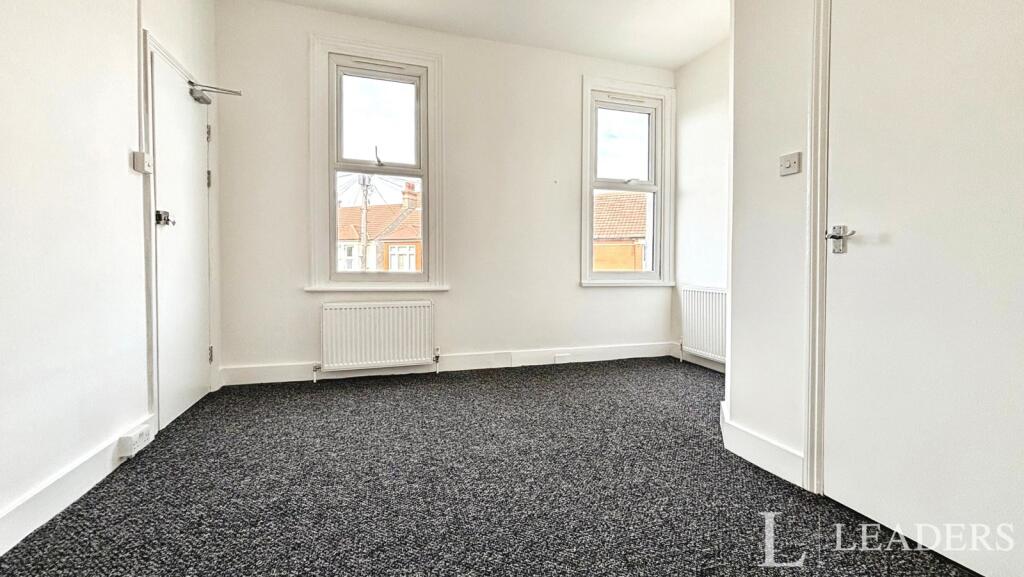 Main image of property: West Road, Westcliff-on-Sea, SS0