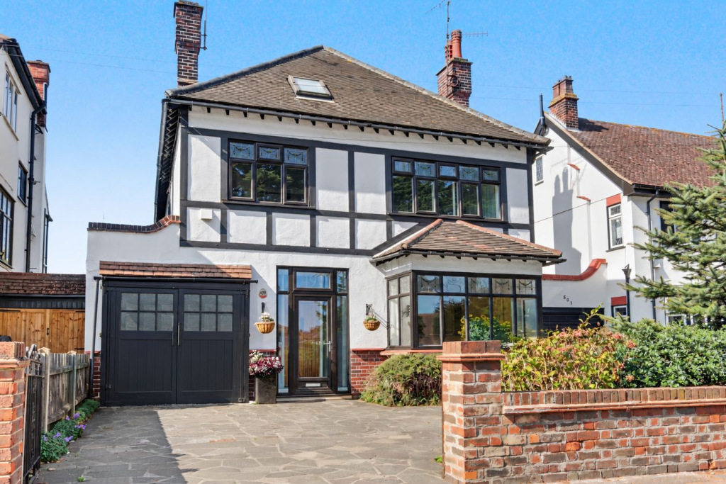 Main image of property: Victoria Avenue, Southend-on-Sea, SS2
