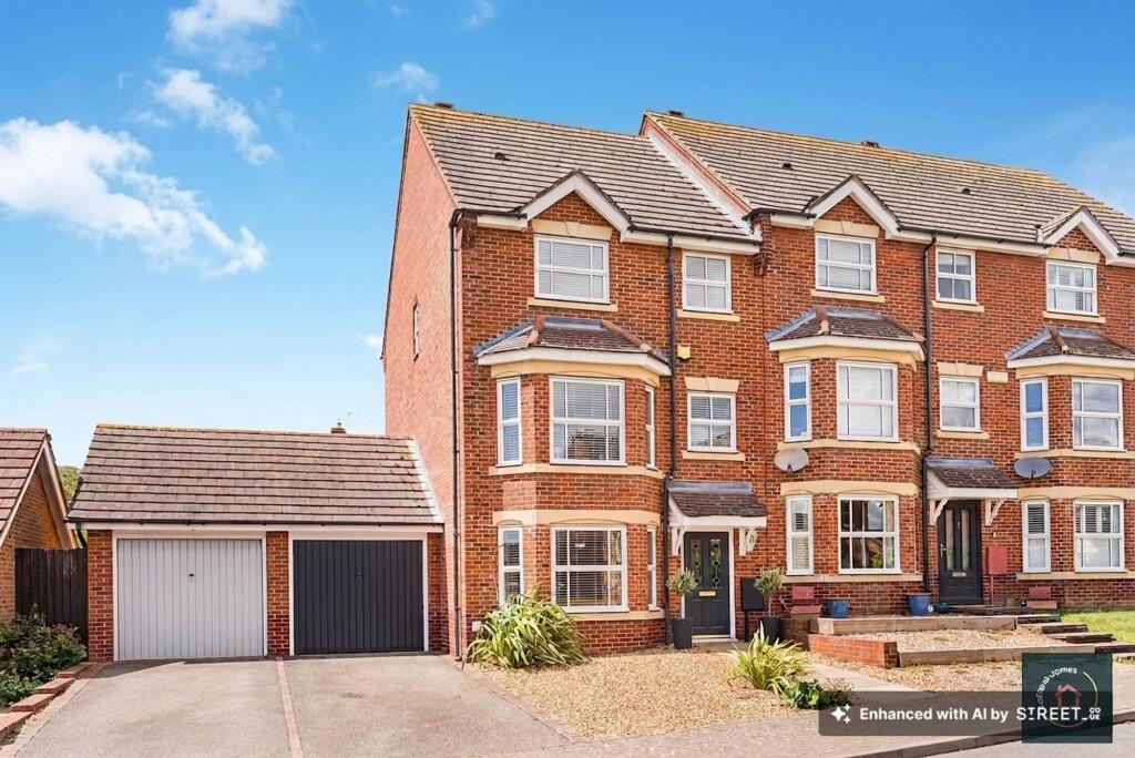 Main image of property: Mavoncliff Drive, Tattenhoe, MK4