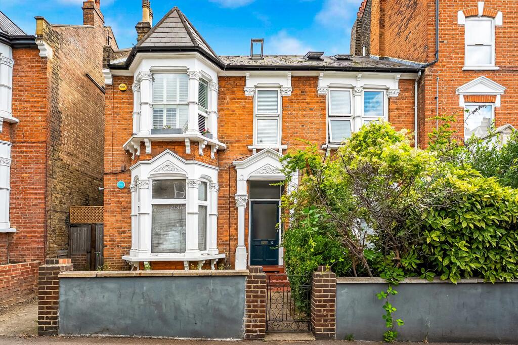 Main image of property: Ferme Park Road, Stroud Green, N4