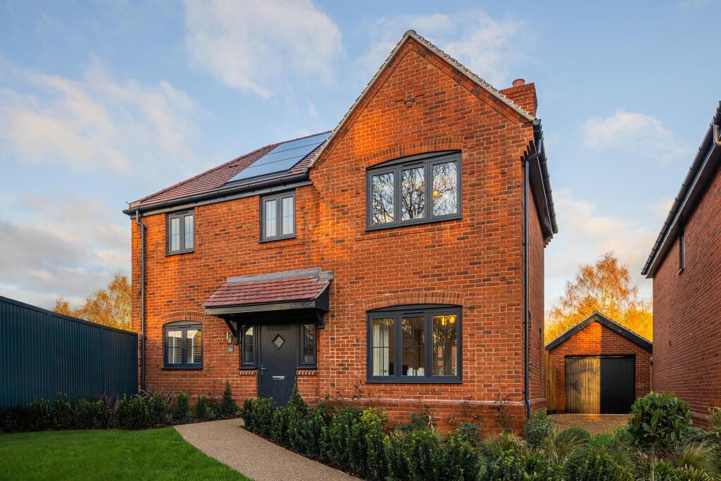 Main image of property: Amersham Road,
Hazlemere,
Buckinghamshire,
HP15 7EL