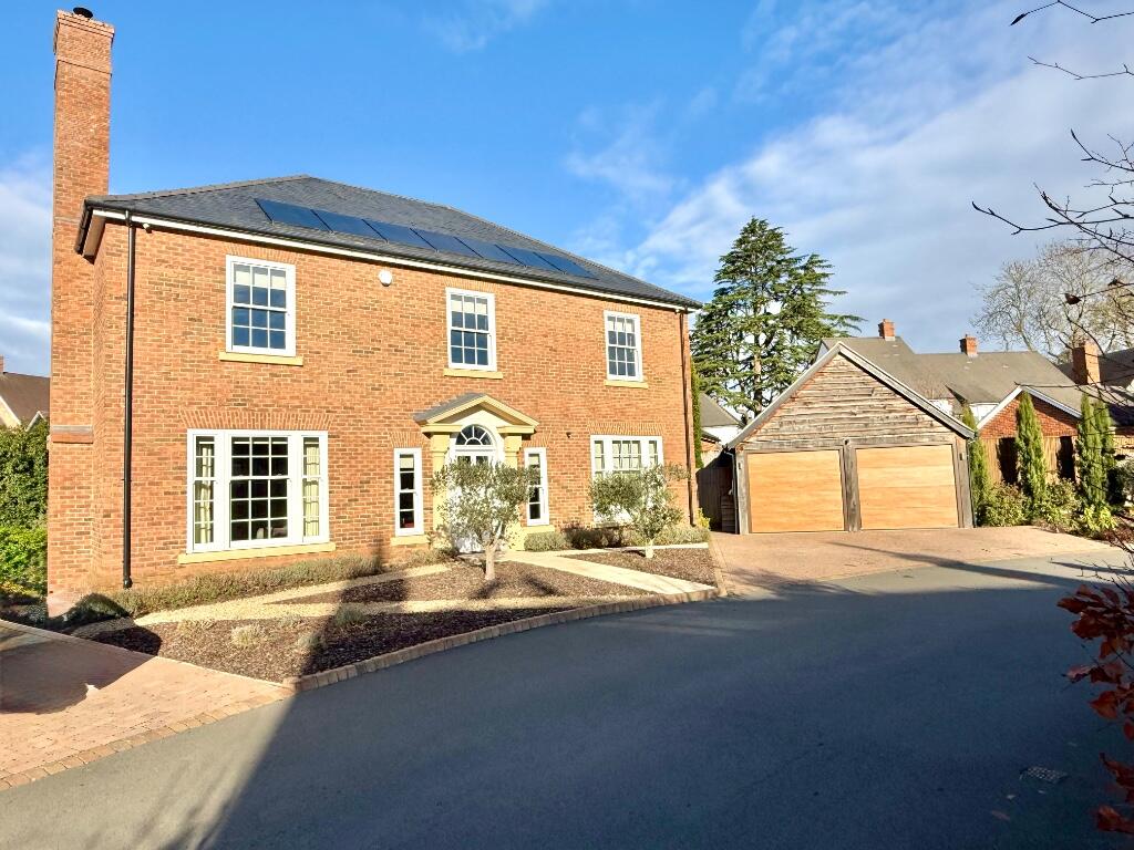 Main image of property: Shottery Green, Stratford-Upon-Avon, Warwickshire, CV37
