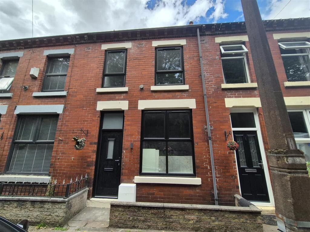 Main image of property: Park Road, Dukinfield