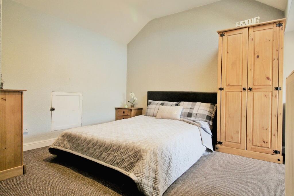 Main image of property: 19 Vine Street, Lincoln, Lincolnshhire, LN2 5HZ