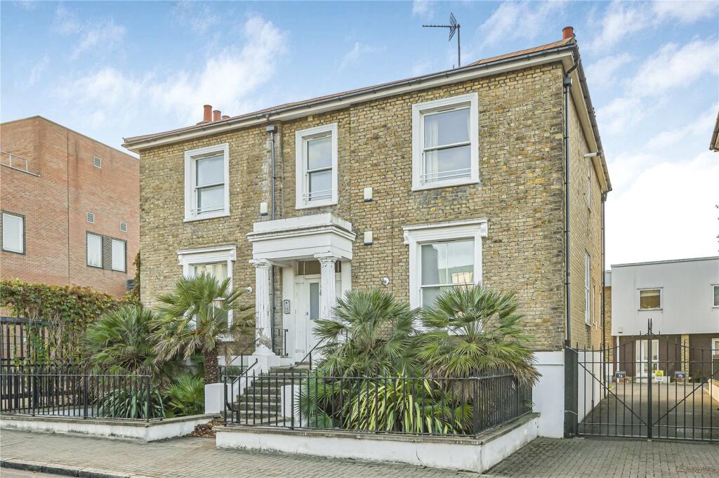 Main image of property: Balham Grove, London, SW12