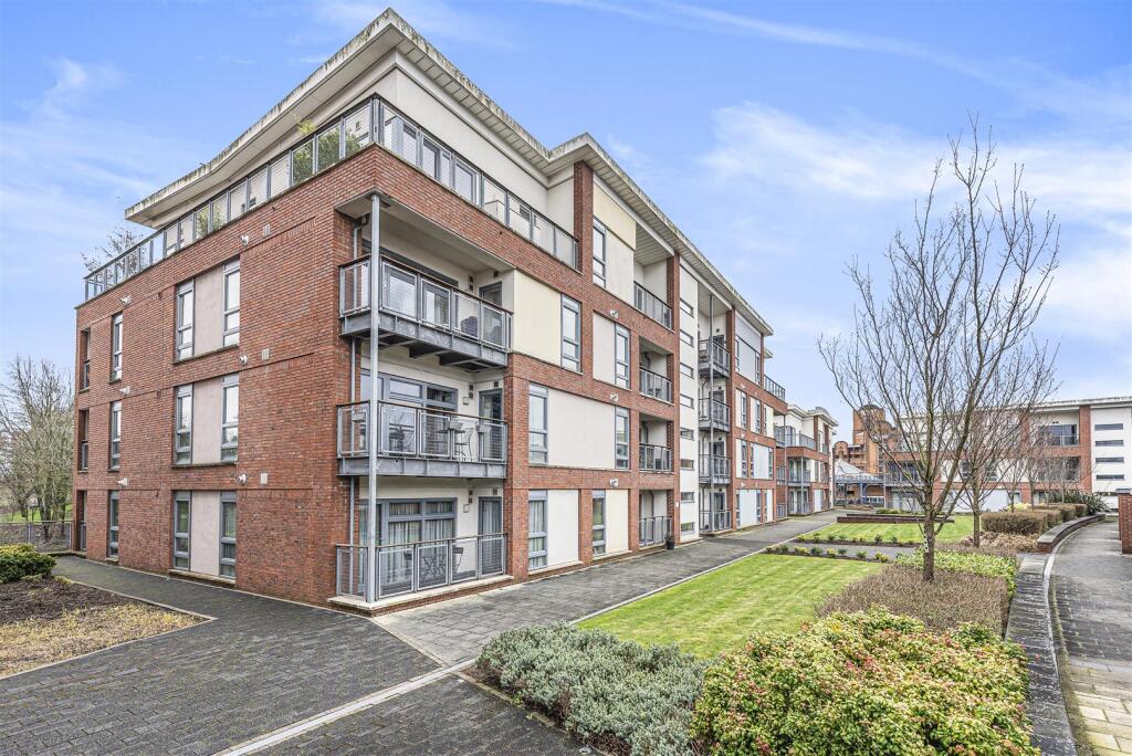 Main image of property: Broad Weir, City Centre
