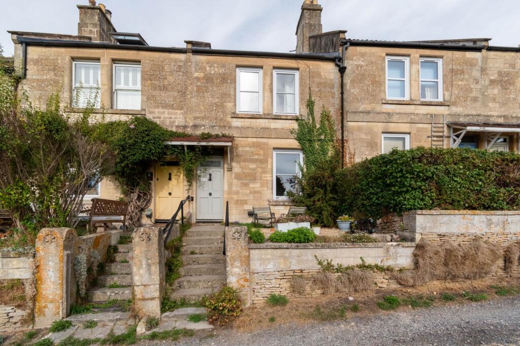 Main image of property: Fairmead View, Box