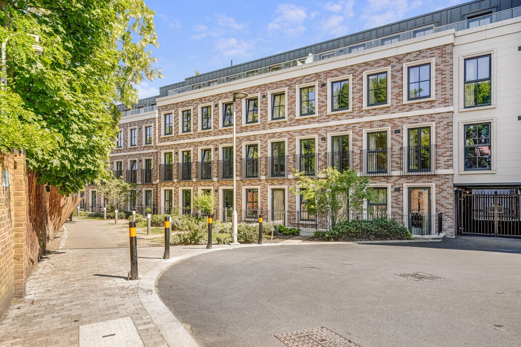 Main image of property: Twickenham Gateway, Bradshaw Close, TW1