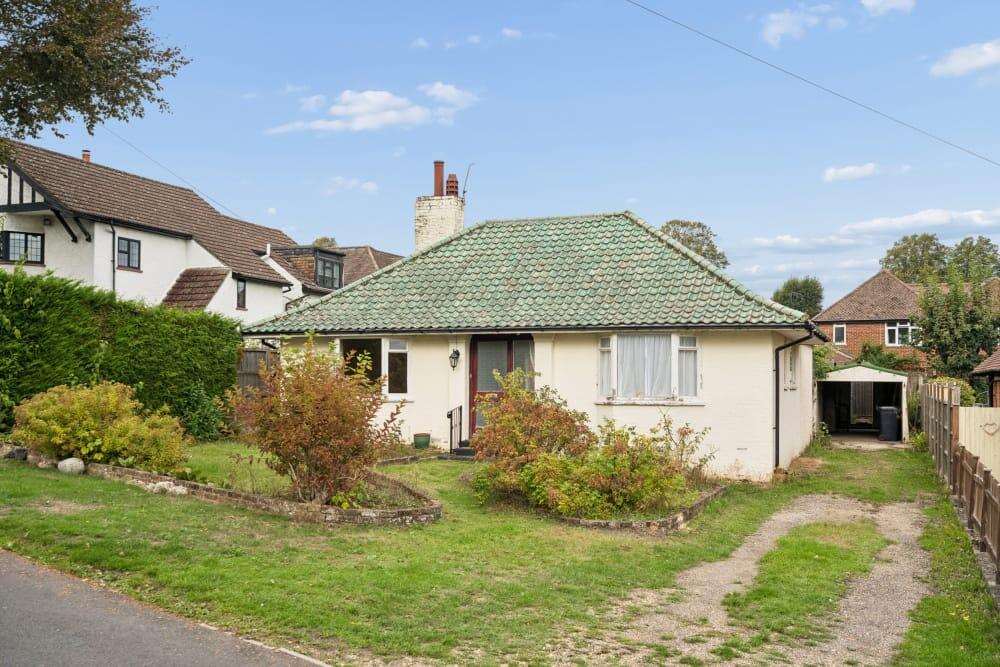 Main image of property: Hill Rise, Chalfont St Peter, SL9