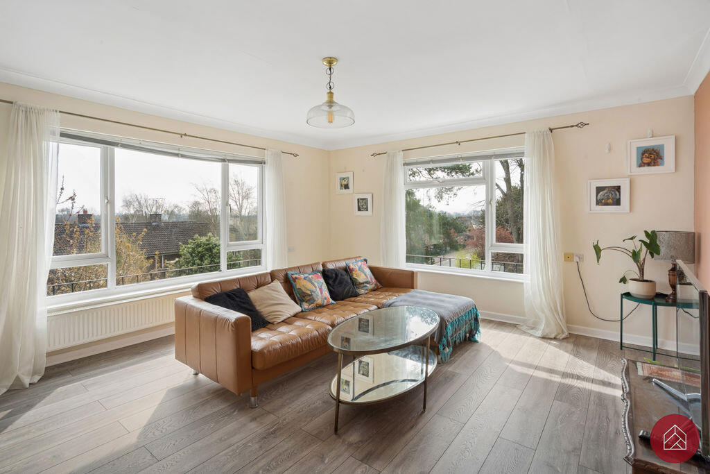 Main image of property: First Turn, Wolvercote