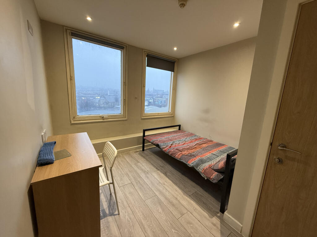 Main image of property: Colonnade House, 201 Sunbridge Road, Bradford, Yorkshire, BD1