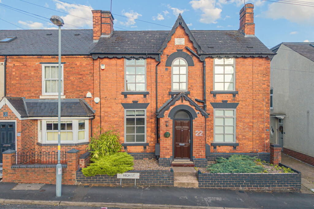 Main image of property: High Street, Quinton, Birmingham, B32 1AG