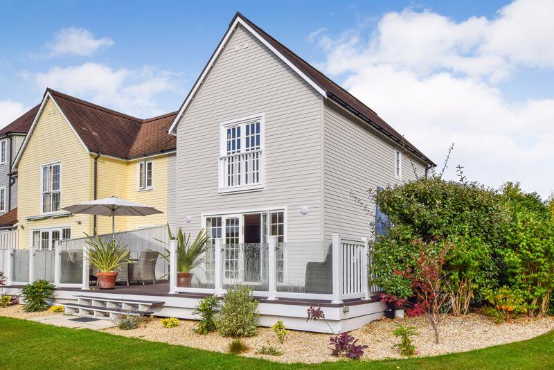 Main image of property: 94 Windrush Lake, South Cerney, Cirencester, GL7 5TJ