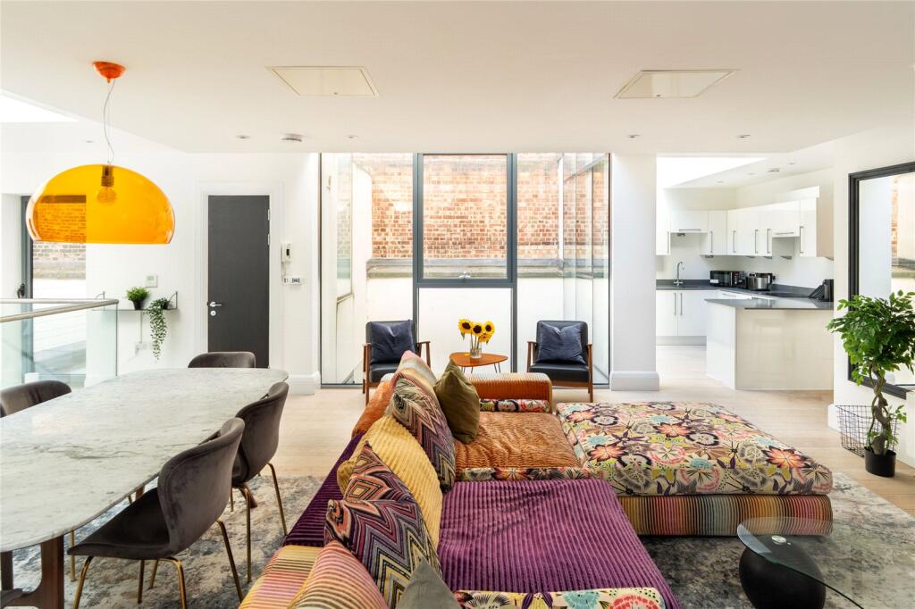 Main image of property: Lincoln's Inn Fields, Covent Garden, London, WC2A