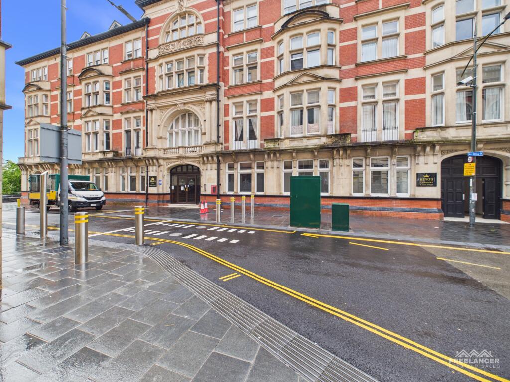 Main image of property: Kings Court, 6 High Street, Newport